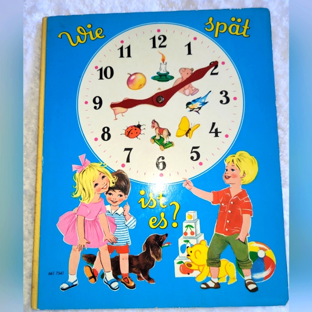 Vintage German "Wie spät ist es?" Deutsche Children's Clock Board Book Tell Time